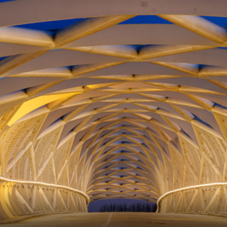 BINNENWERKEN BRUGGEN