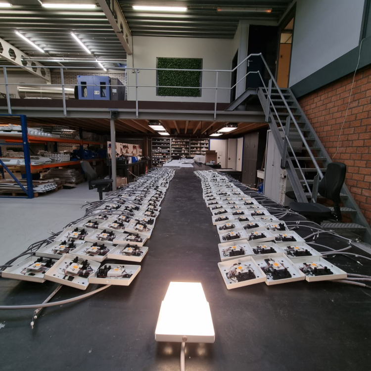 BINNENWERKEN SIGNAALVERLICHTING